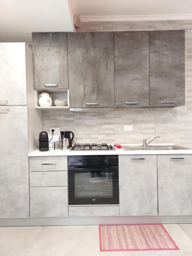 Sweet Home & Wellness Luxury Apartment Nettuno Buitenkant foto