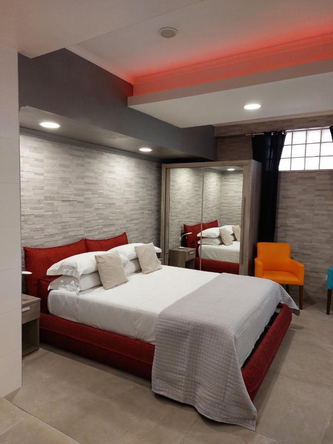 Sweet Home & Wellness Luxury Apartment Nettuno Buitenkant foto