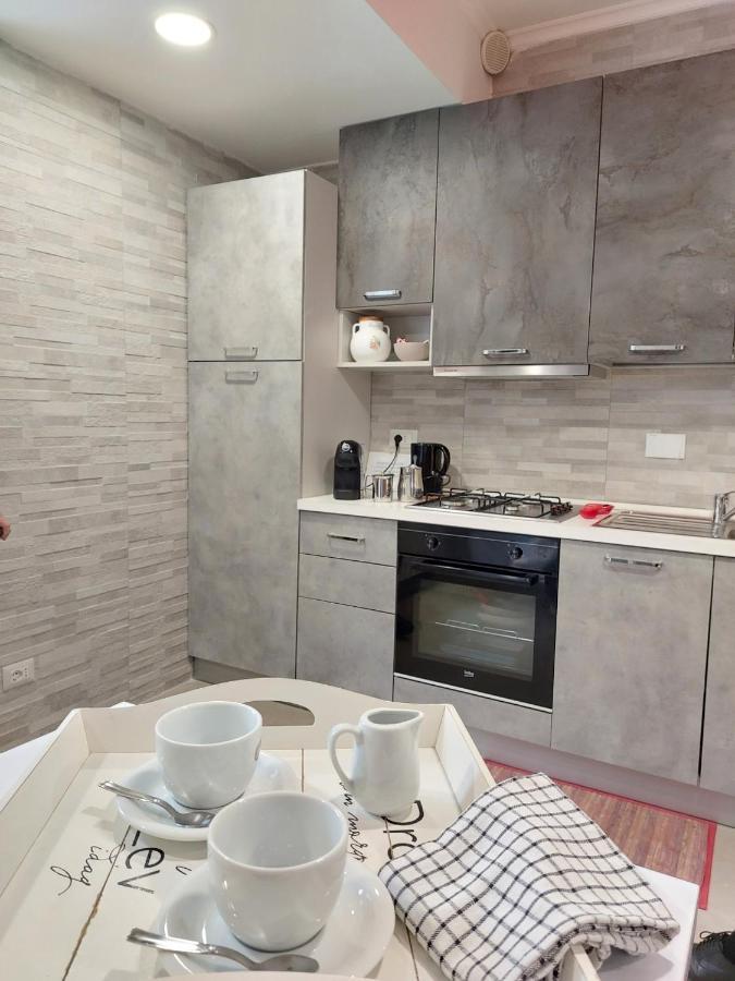 Sweet Home & Wellness Luxury Apartment Nettuno Buitenkant foto