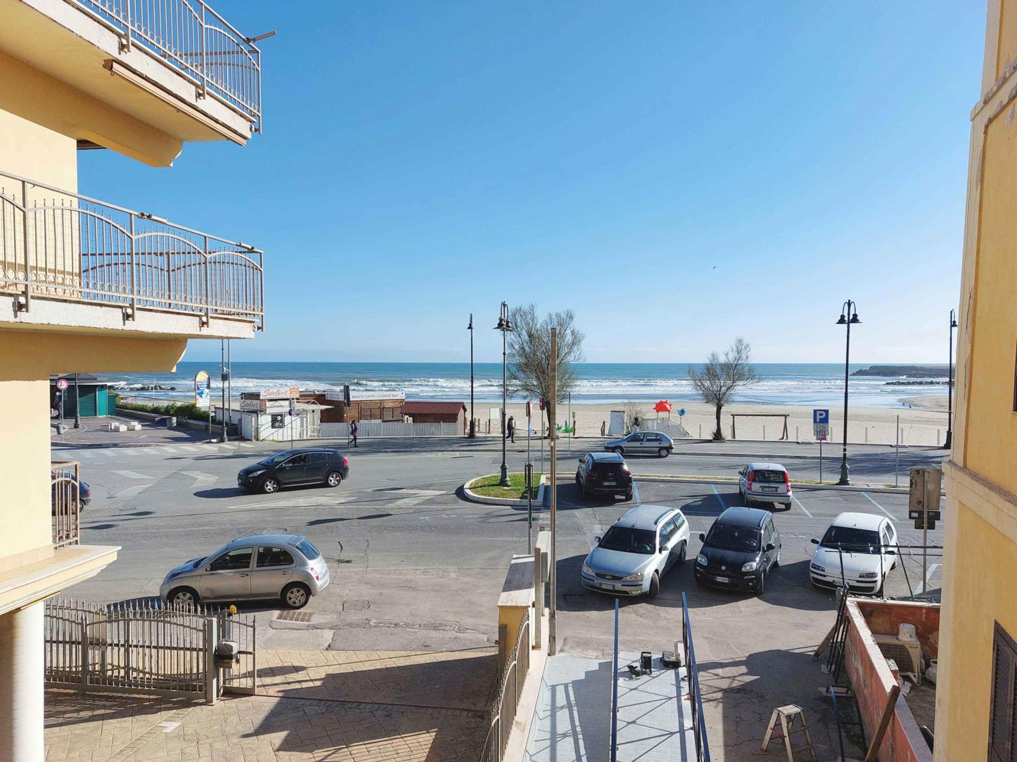 Sweet Home & Wellness Luxury Apartment Nettuno Buitenkant foto